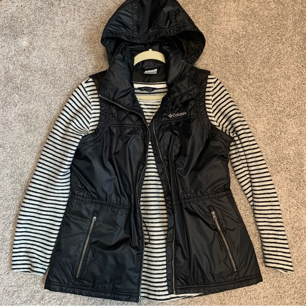 Columbia Sportswear Long Hooded Vest Size L